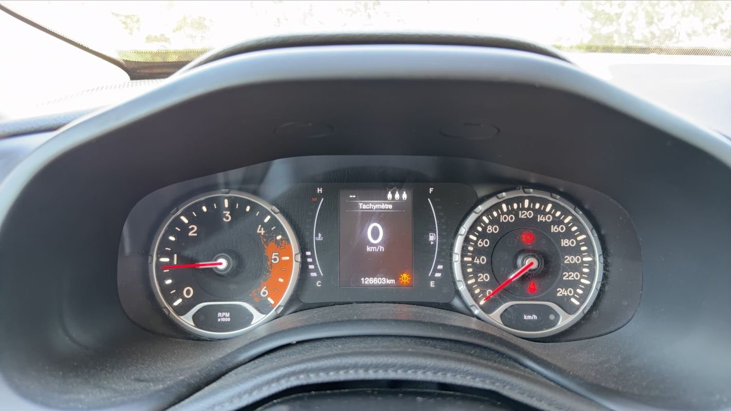 Jeep Renegade - Photo 12
