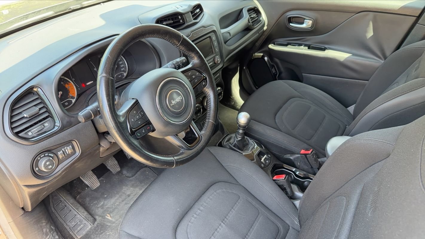 Jeep Renegade - Photo 8