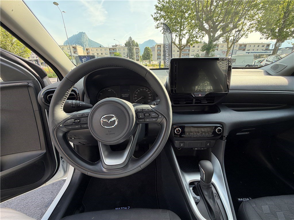 Mazda 2 - Photo 12