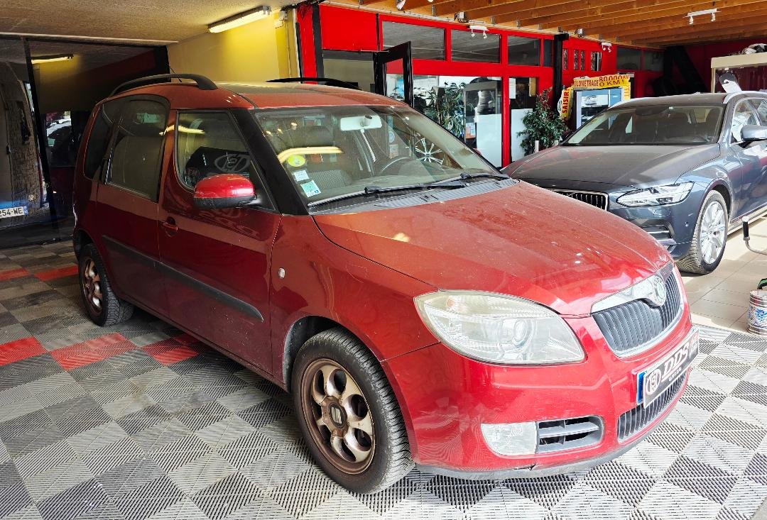 Skoda Roomster - Photo 4