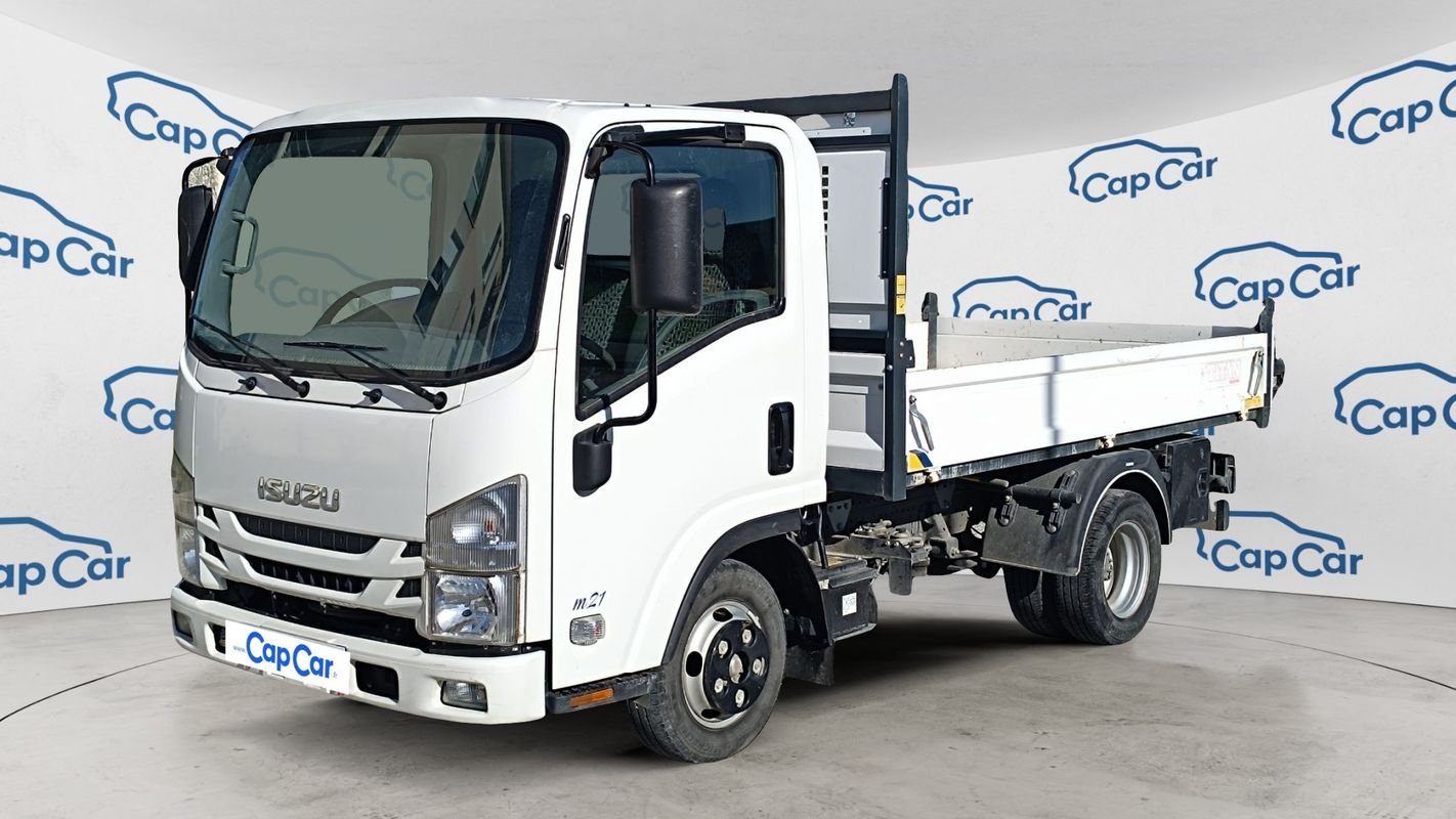 Isuzu M21 - Photo 1