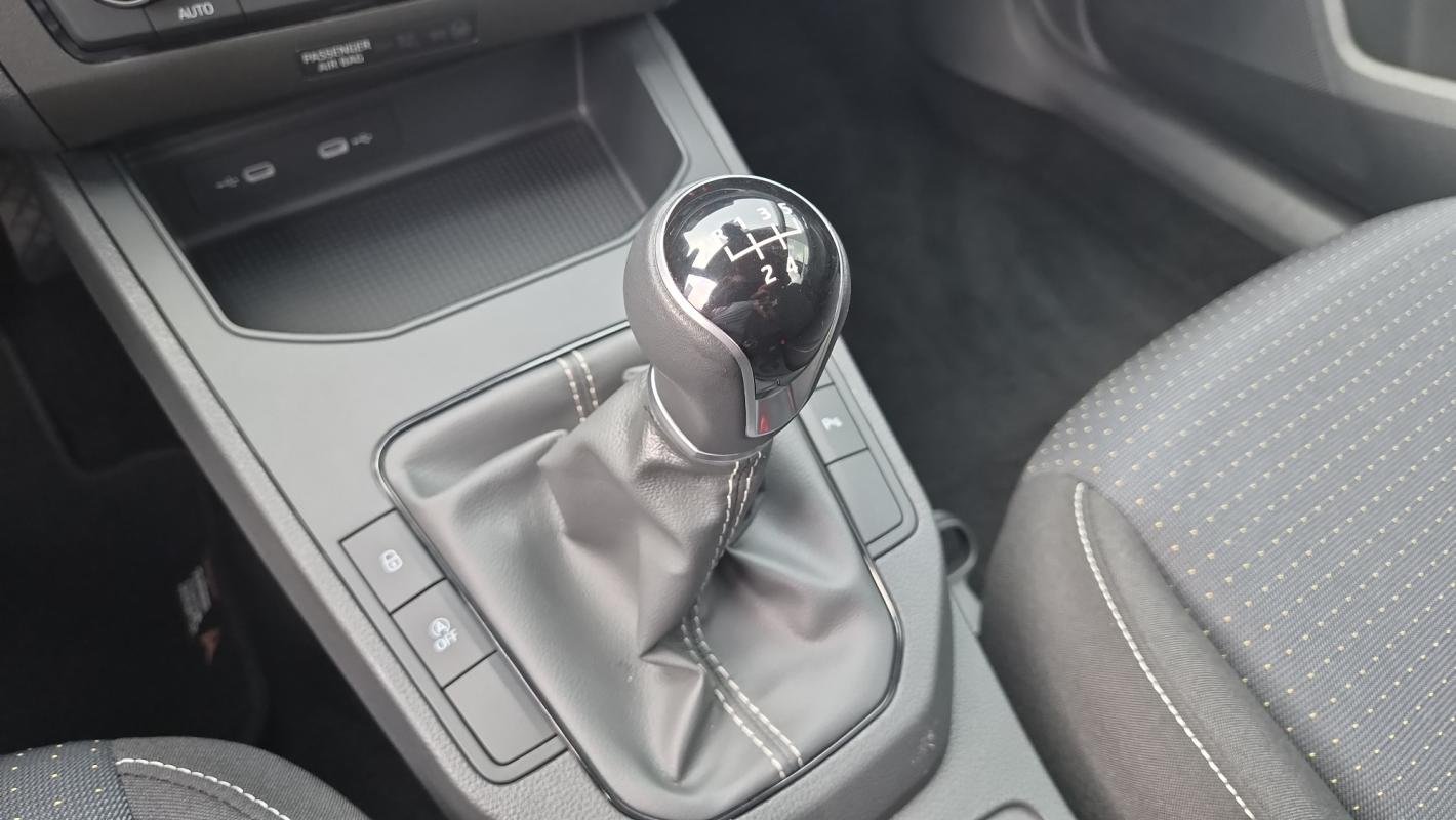 Seat Ibiza - Photo 18