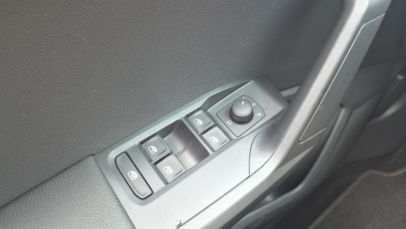Seat Ibiza - Photo 22