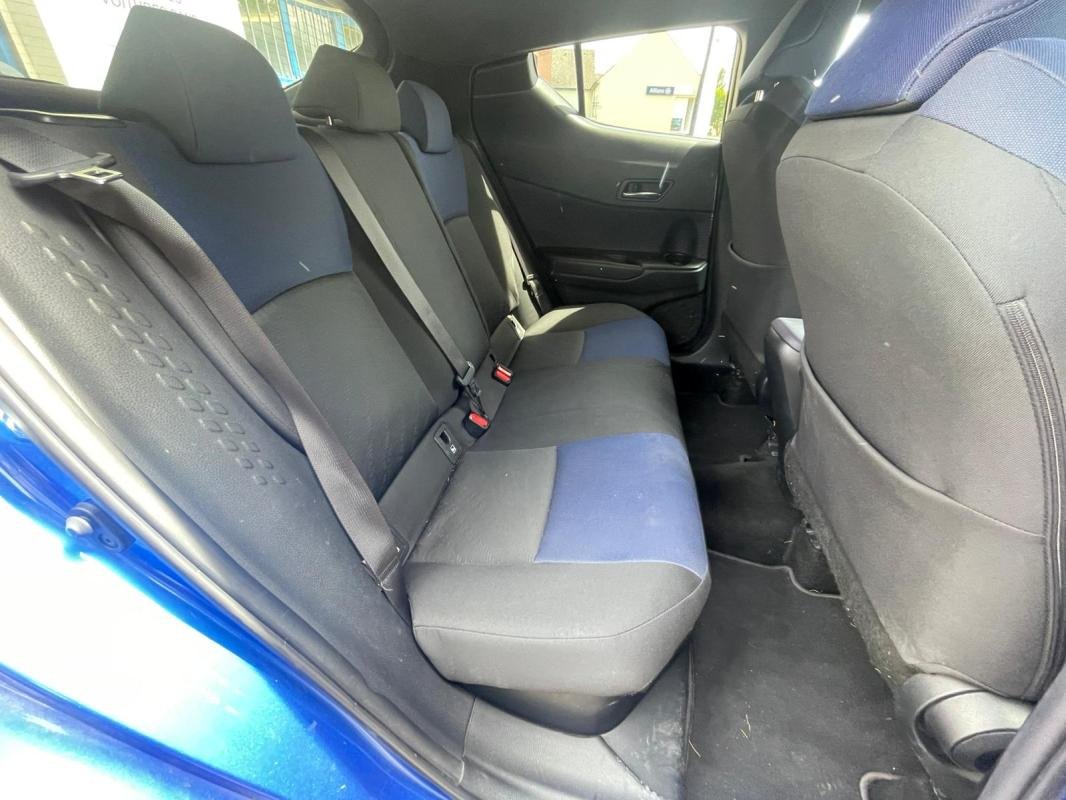 Toyota C-HR - Photo 14