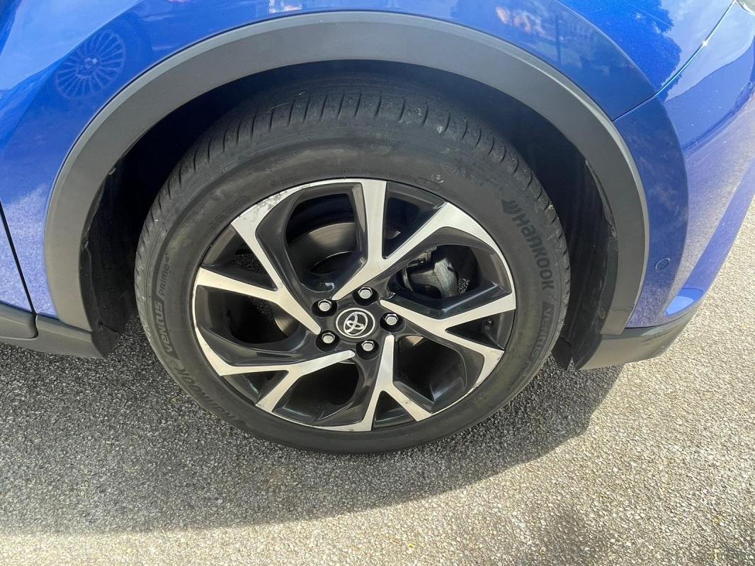 Toyota C-HR - Photo 24