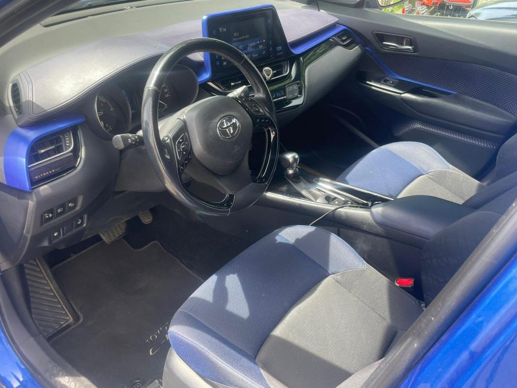 Toyota C-HR - Photo 10