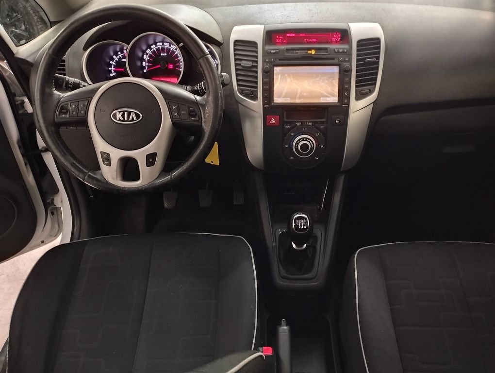 Kia Venga - Photo 3