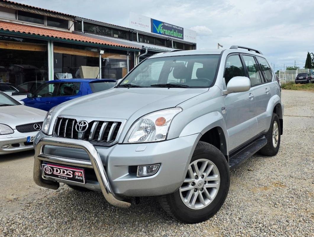 Toyota Land Cruiser - Photo 1