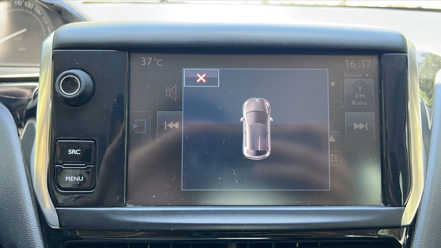 Peugeot 208 - Photo 22