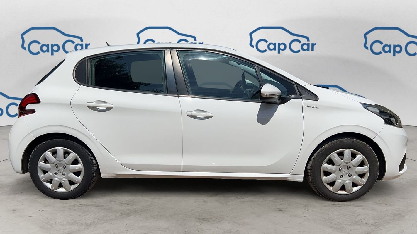 Peugeot 208 - Photo 4