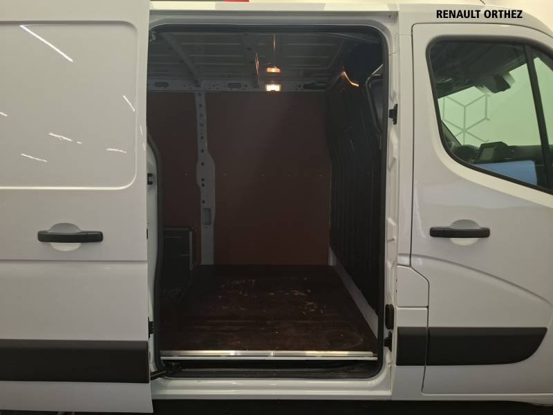 Renault Master - Photo 17