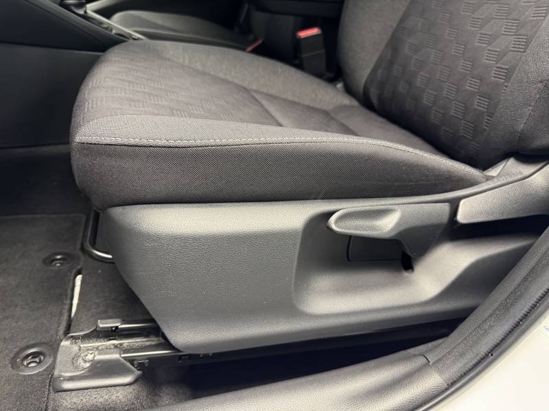 Toyota Yaris - Photo 35