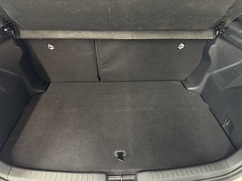 Toyota Yaris - Photo 42