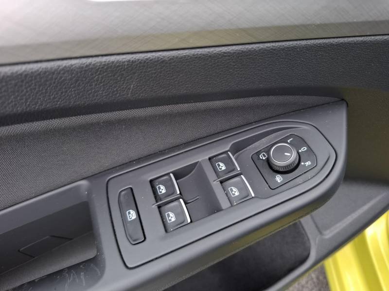 Volkswagen Golf - Photo 29
