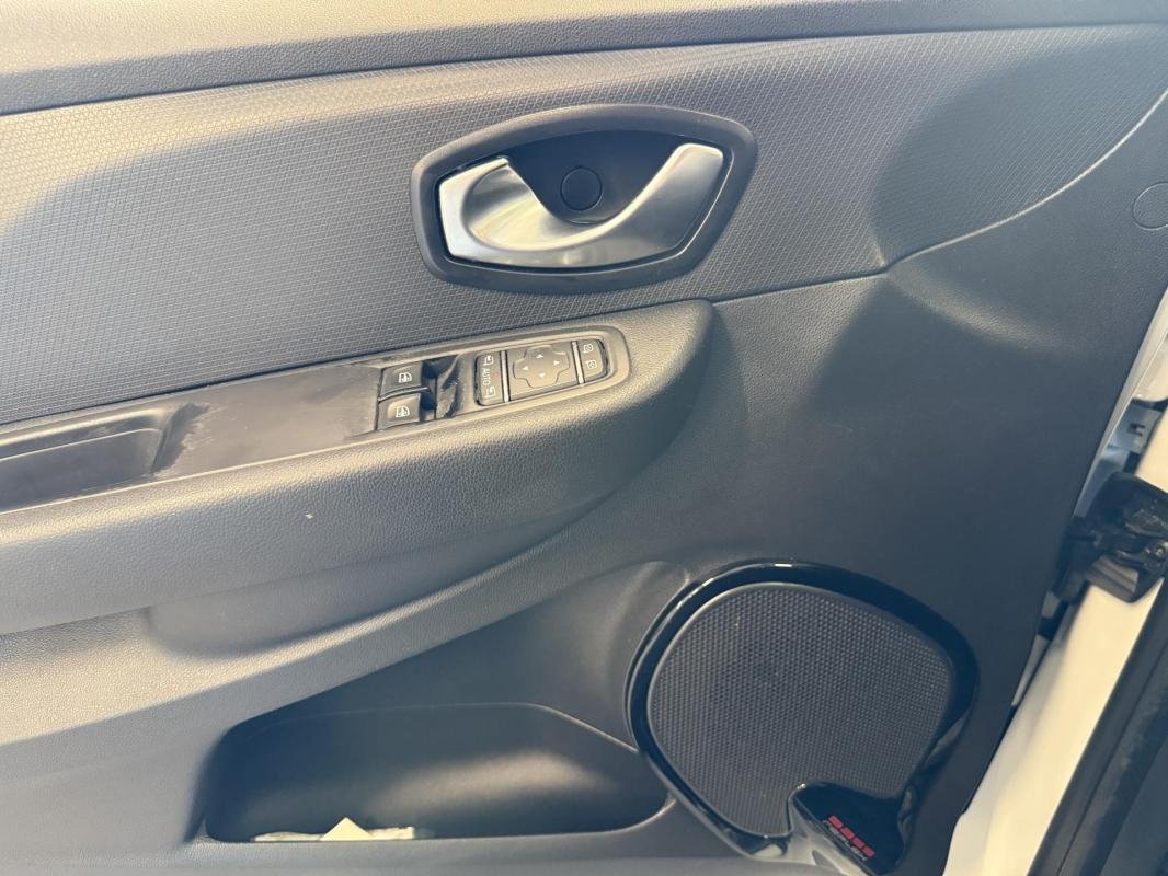 Renault Clio - Photo 20
