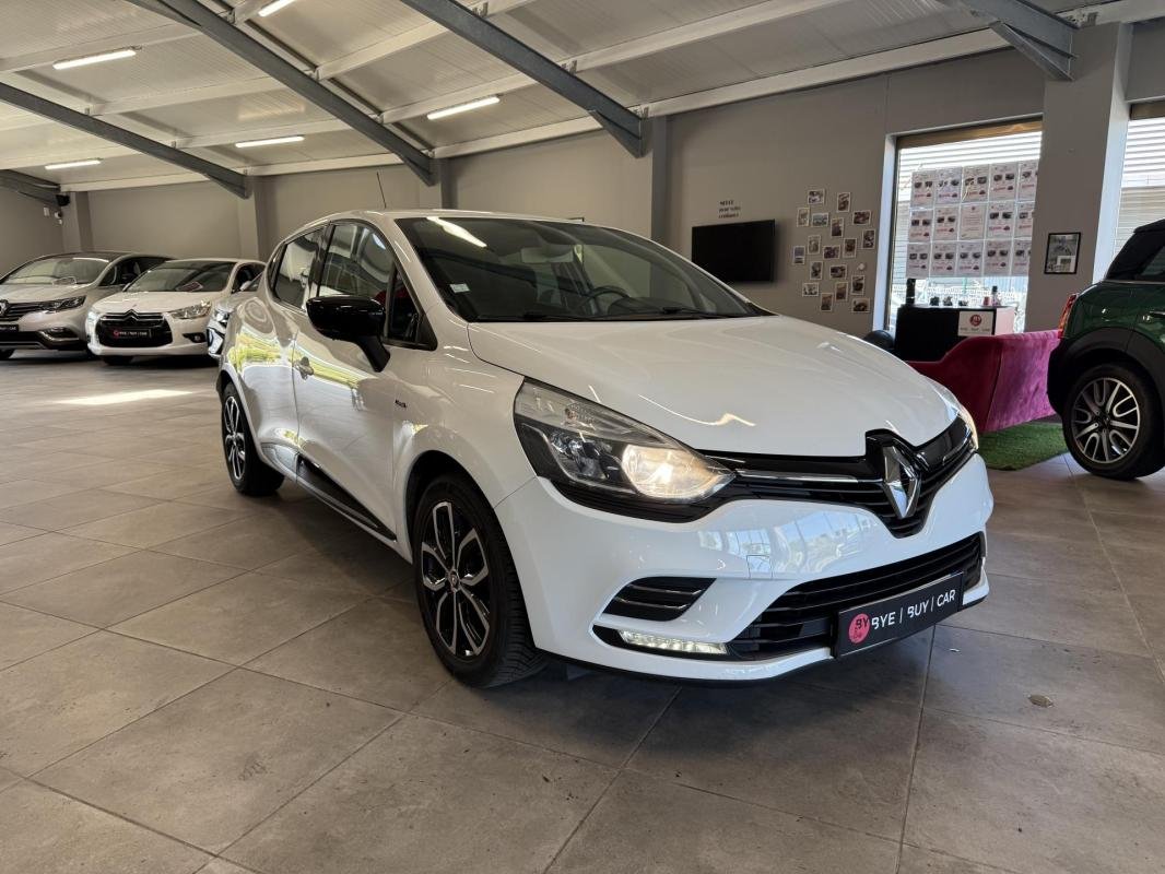 Renault Clio - Photo 2