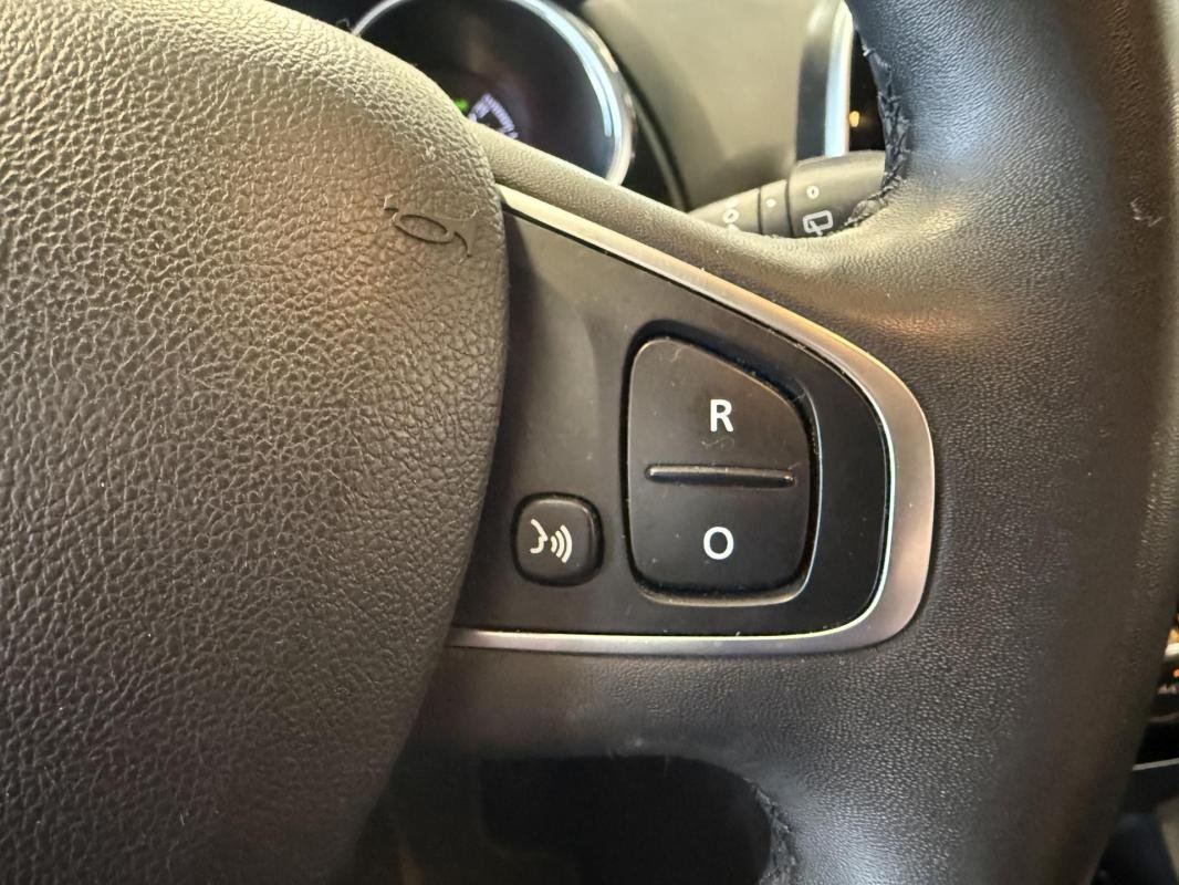 Renault Clio - Photo 25