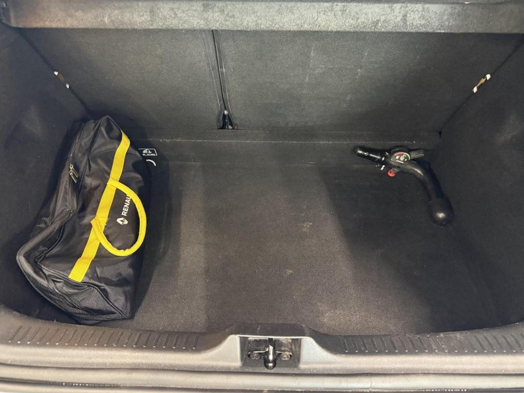 Renault Clio - Photo 28