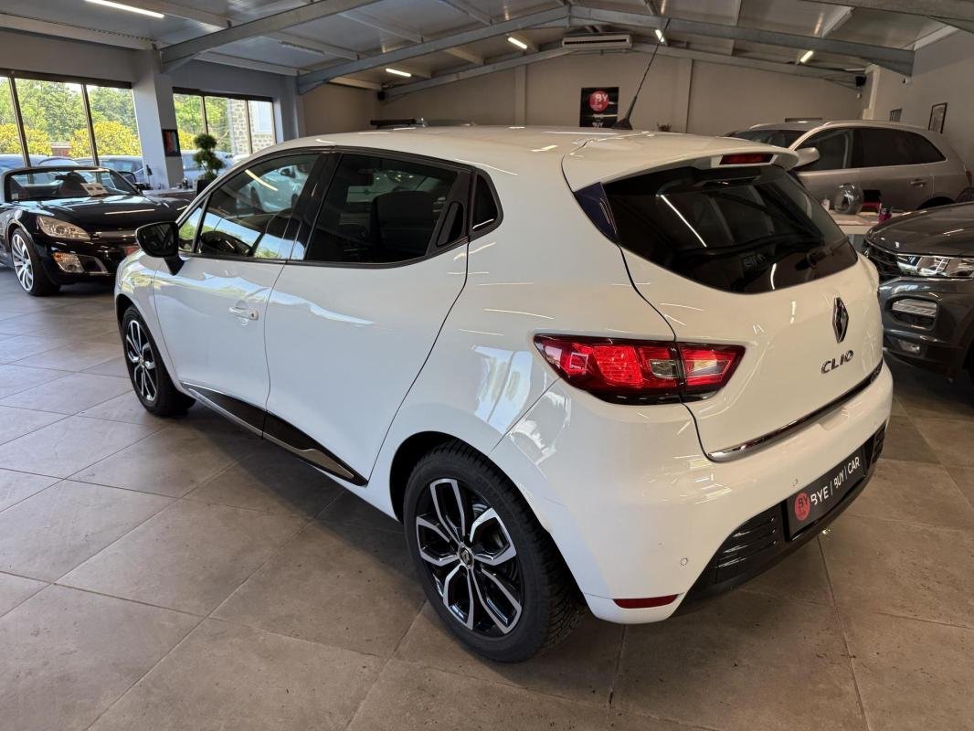 Renault Clio - Photo 4