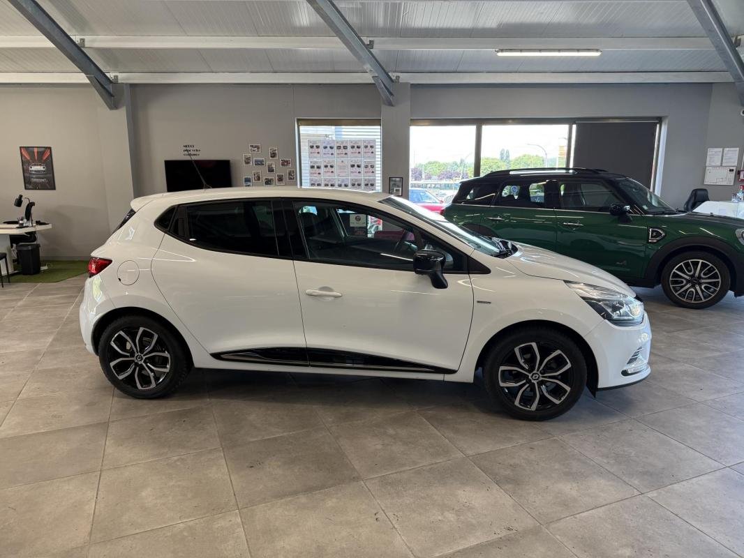 Renault Clio - Photo 6