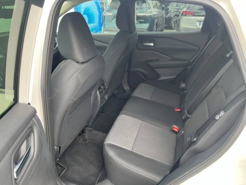 Nissan Qashqai - Photo 22