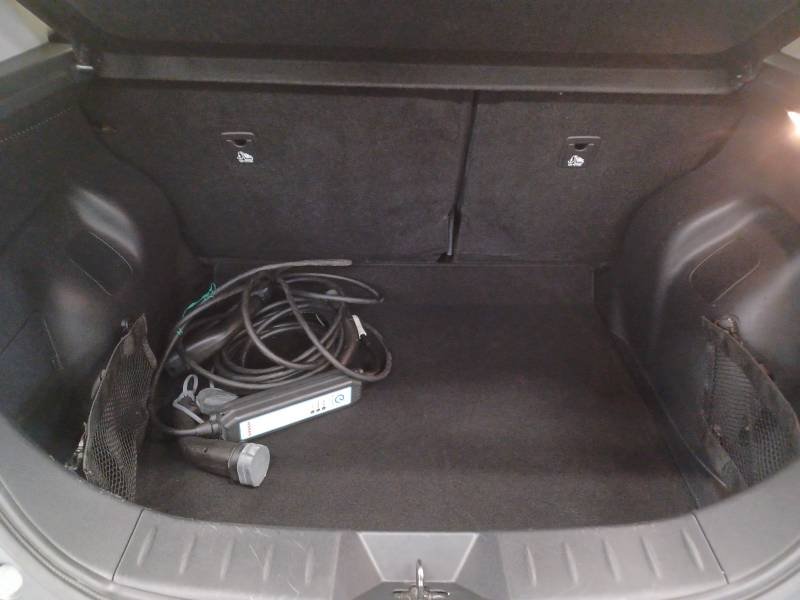Nissan Leaf - Photo 16