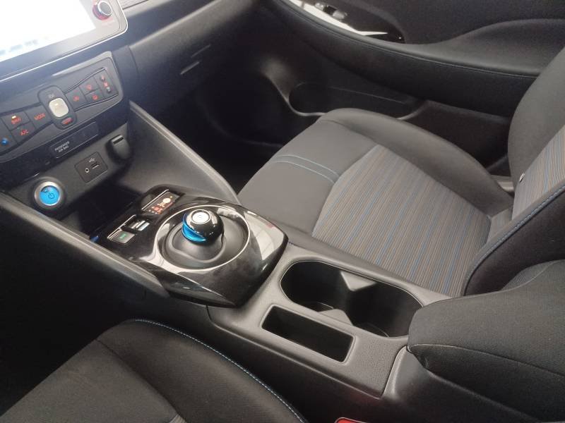 Nissan Leaf - Photo 25