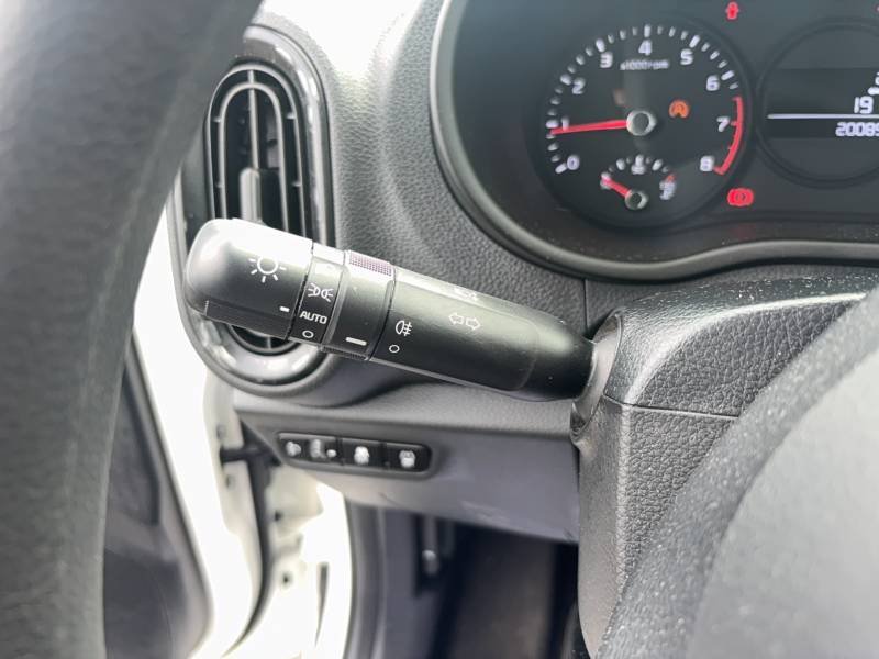 Kia Picanto - Photo 15