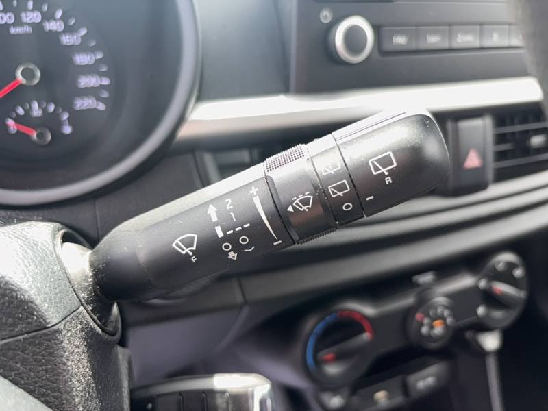 Kia Picanto - Photo 16
