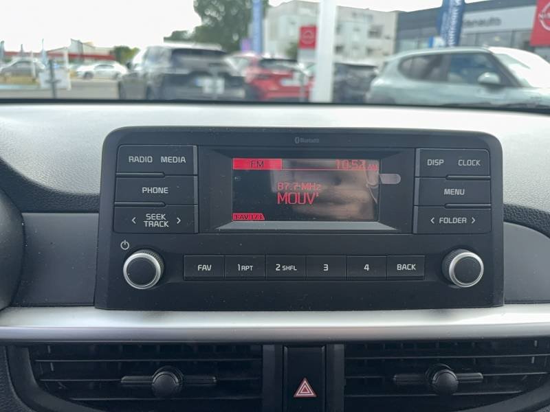 Kia Picanto - Photo 20