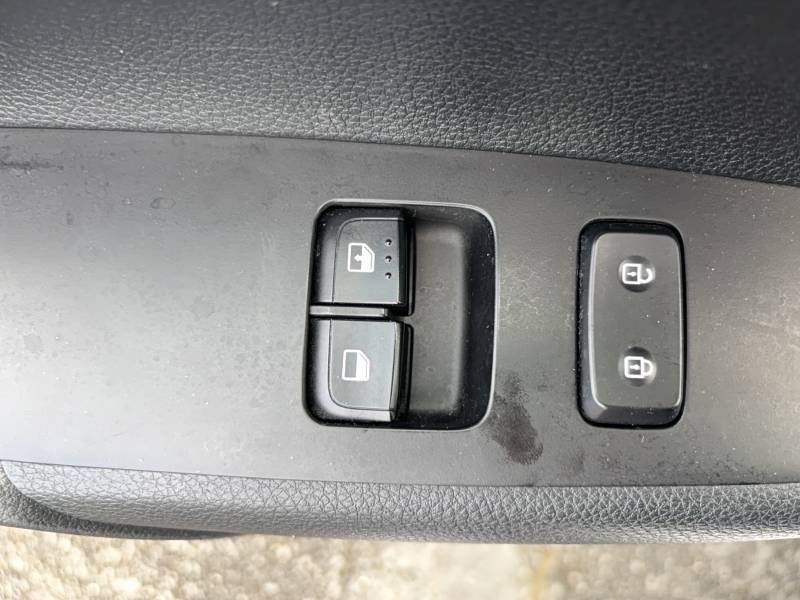 Kia Picanto - Photo 28