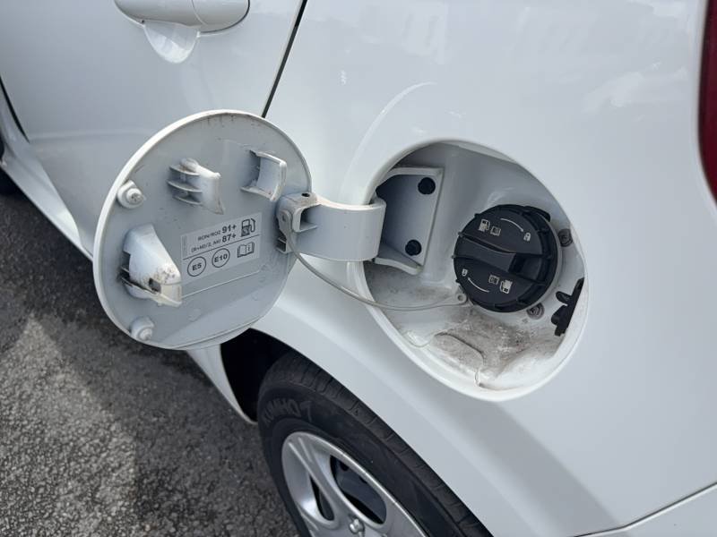 Kia Picanto - Photo 36