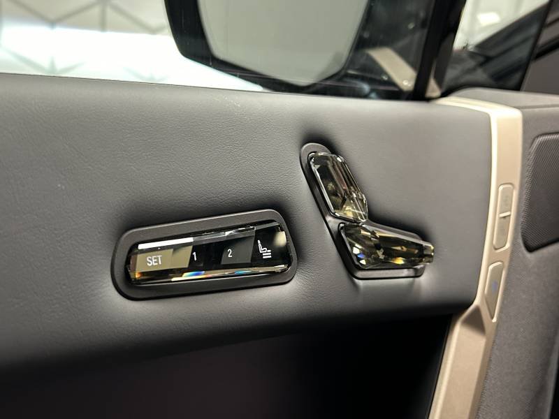 BMW ix - Photo 14