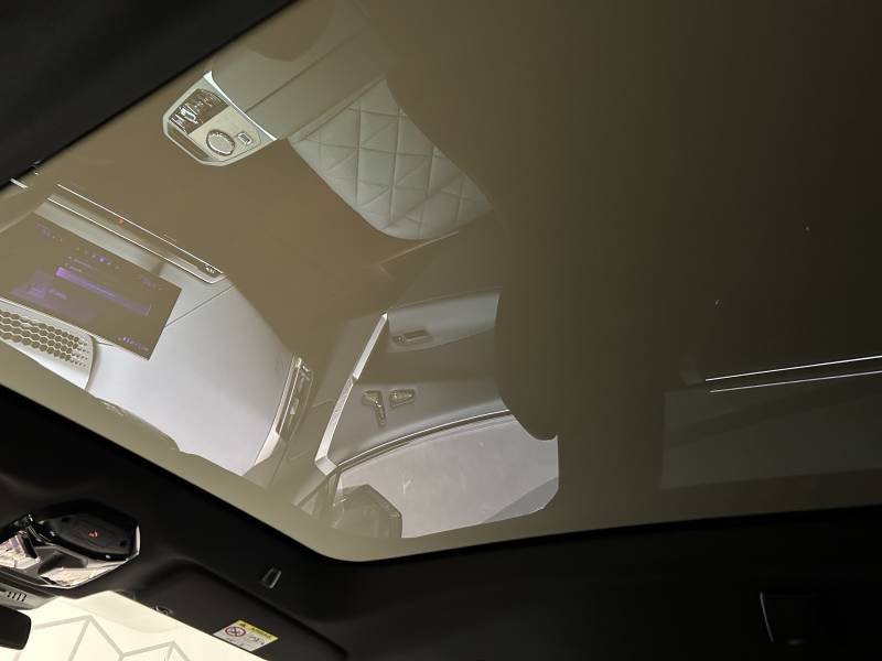 BMW ix - Photo 26