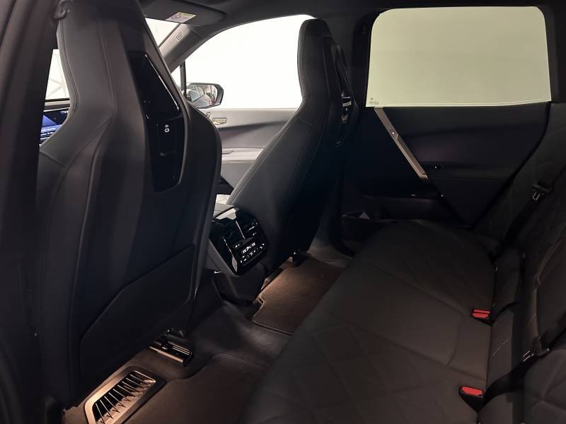 BMW ix - Photo 10