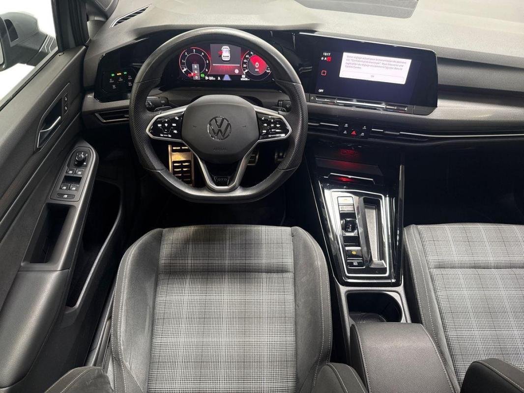 Volkswagen Golf - Photo 24