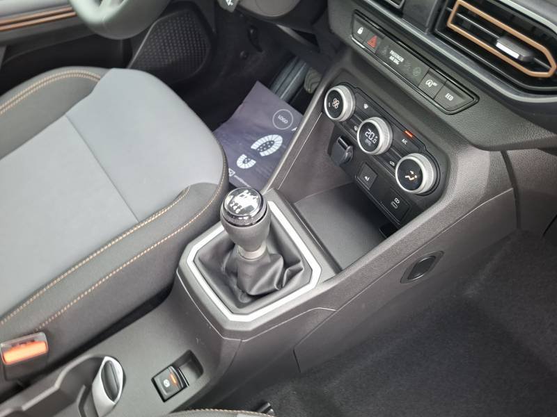 Dacia Sandero - Photo 25
