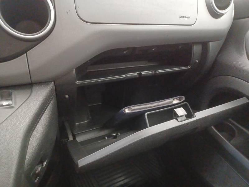Peugeot Partner - Photo 25