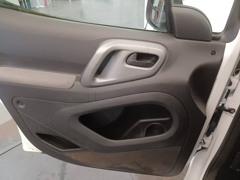 Peugeot Partner - Photo 32