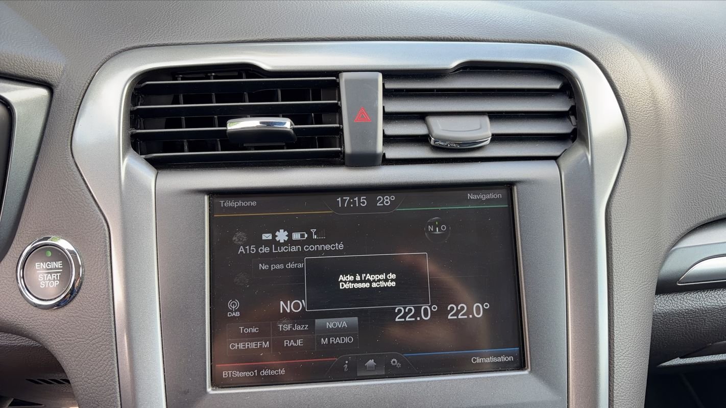 Ford Mondeo - Photo 24