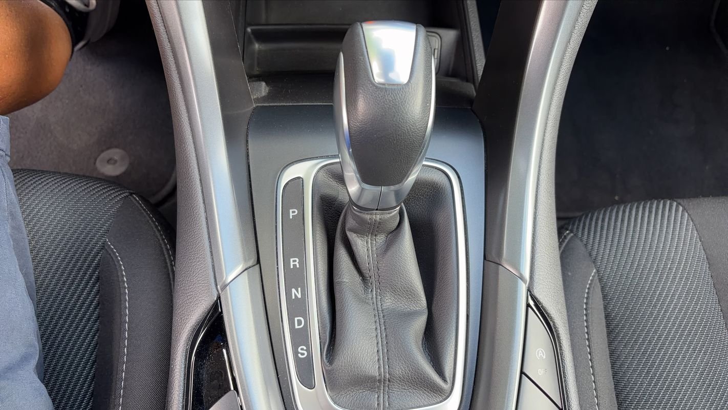 Ford Mondeo - Photo 26