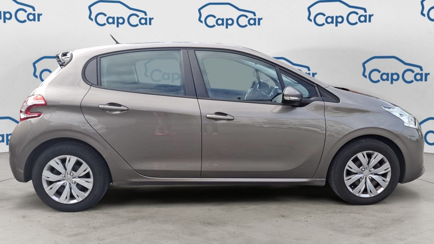 Peugeot 208 - Photo 4