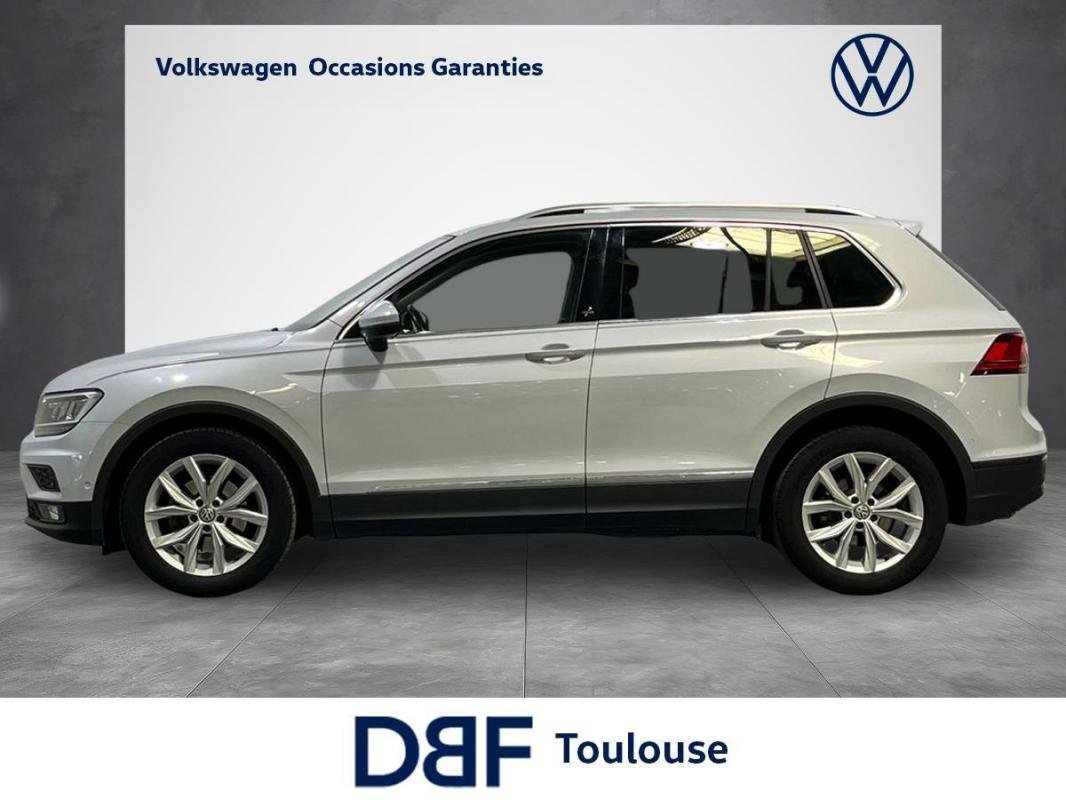 Volkswagen Tiguan - Photo 2