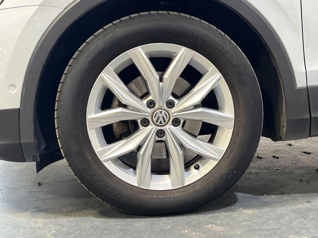 Volkswagen Tiguan - Photo 28