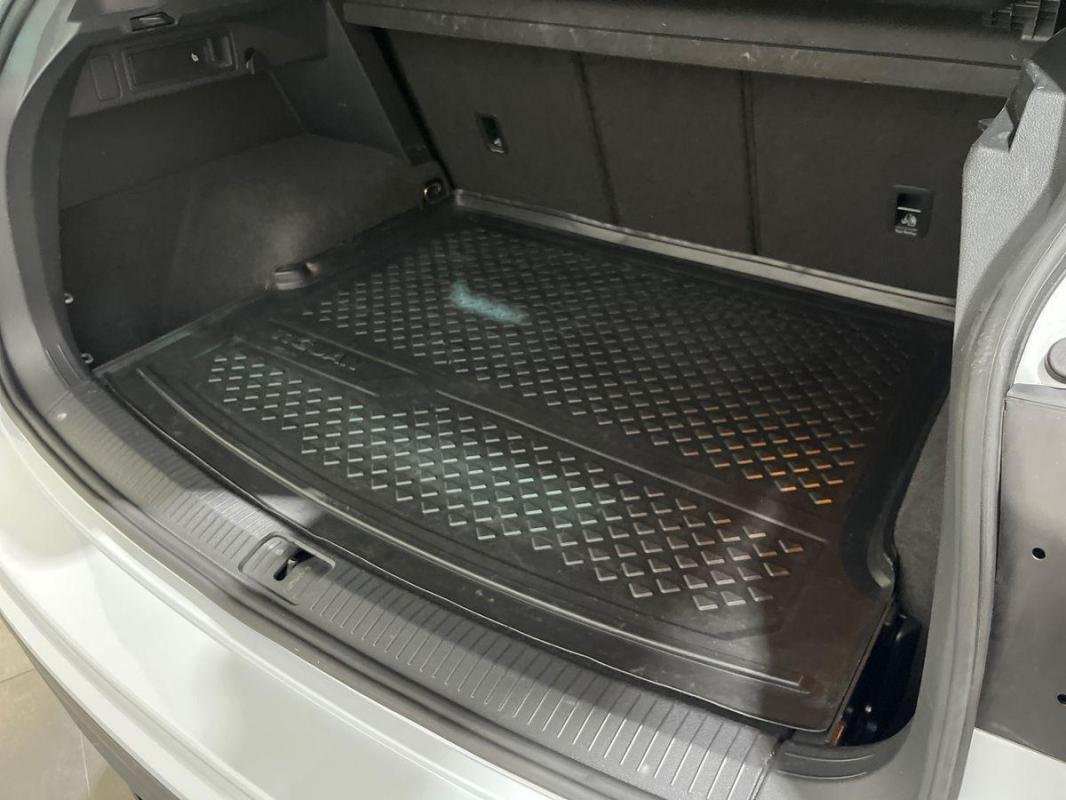 Volkswagen Tiguan - Photo 32