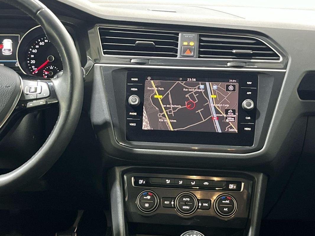 Volkswagen Tiguan - Photo 10