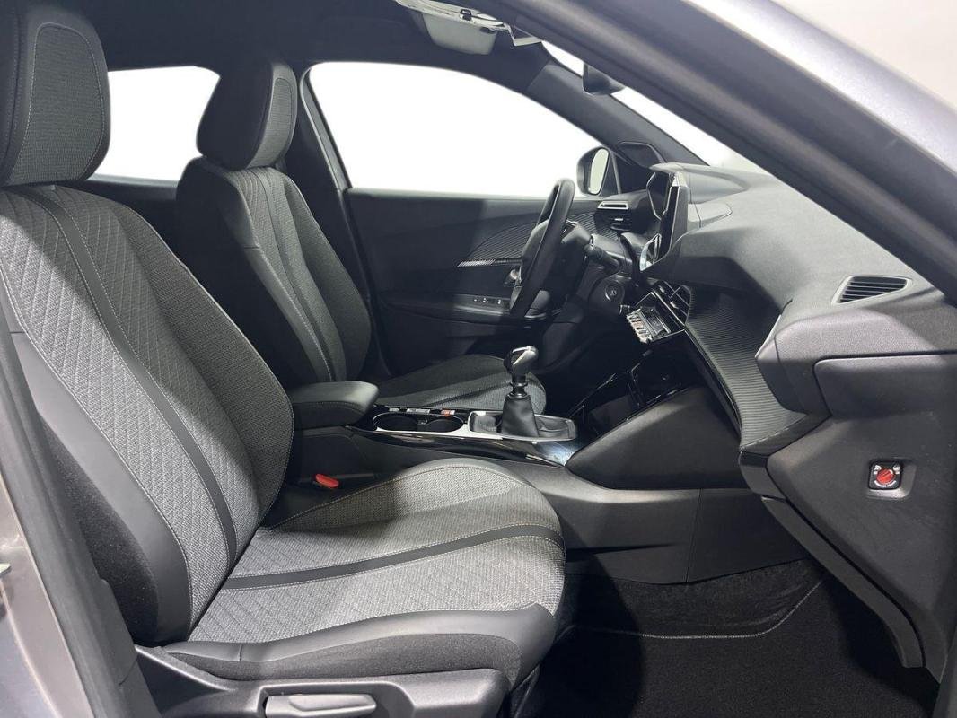 Peugeot 2008 - Photo 11