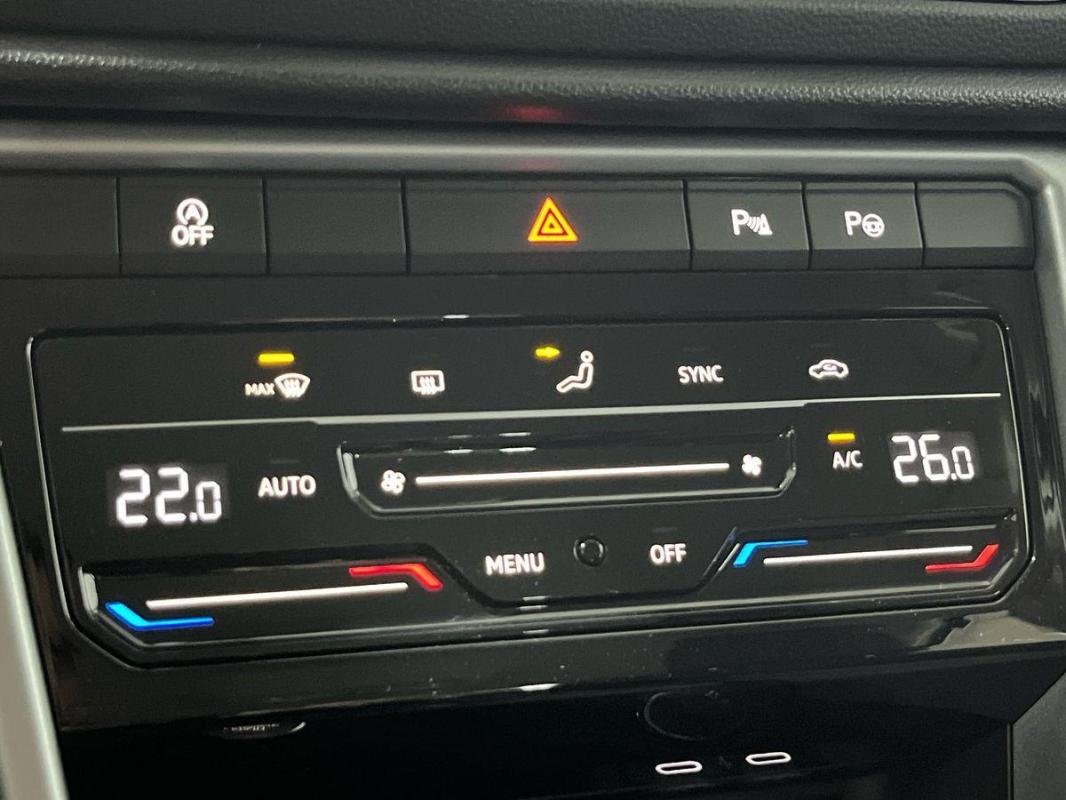 Volkswagen T-Roc - Photo 19