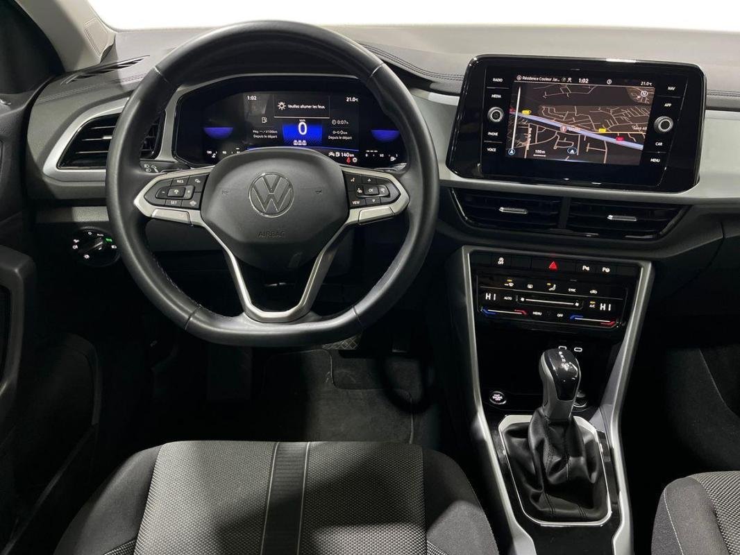 Volkswagen T-Roc - Photo 24