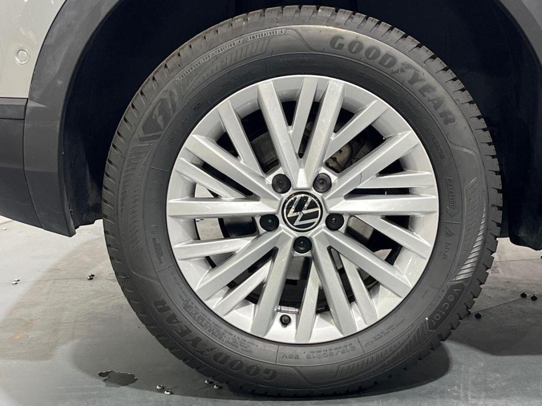 Volkswagen T-Roc - Photo 28